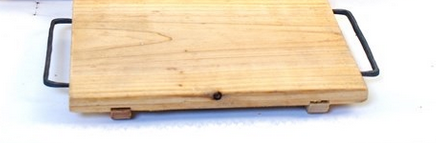 Serving Board, Raw